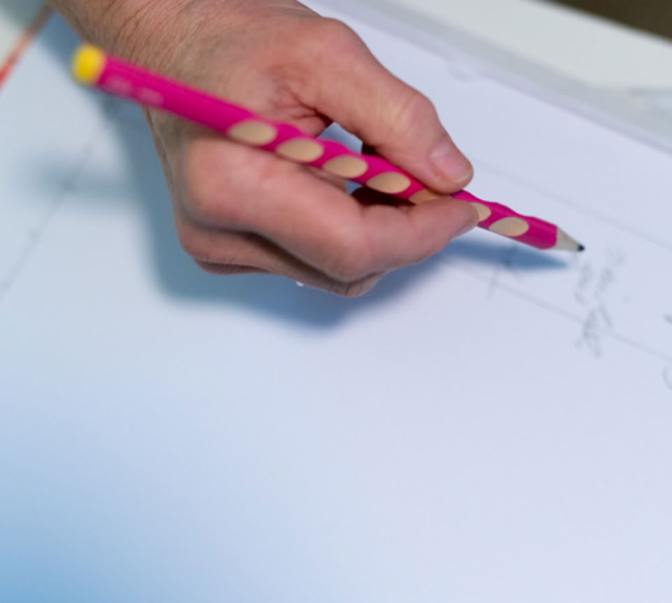 Kostenloses Stock Foto zu abstrakte anzeige, algorithmus, aufnahme von unten